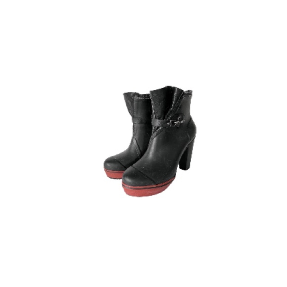 Sorel Black and Burgundy Rubber Booties - Women’s Size 7